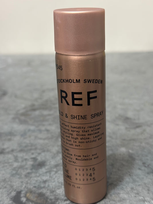 TRAVEL REF Hold and Shine Spray